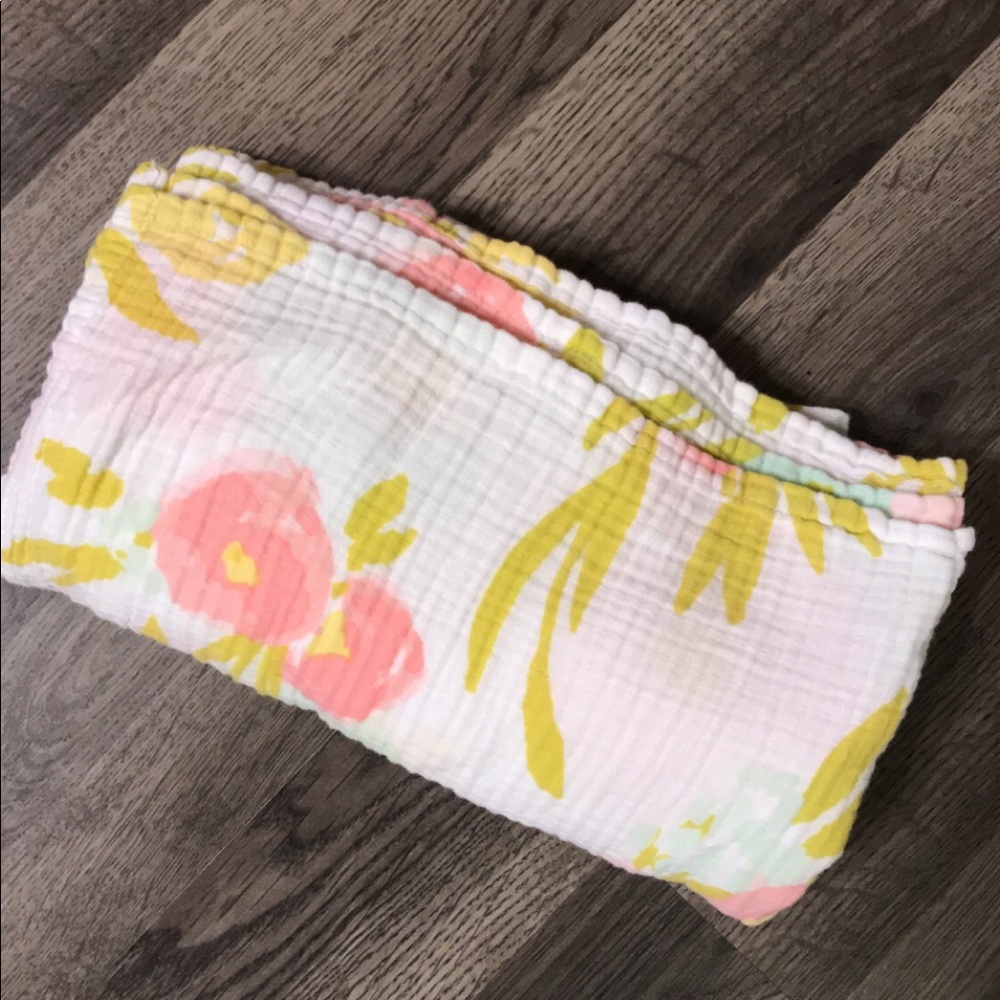 Swaddle